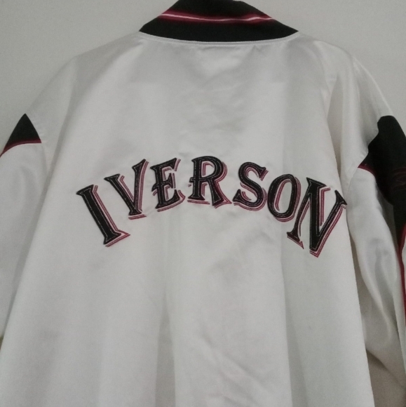 Reebok Question white satin bomber jacket..xl. - Picture 5 of 6